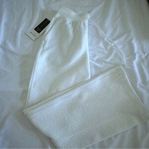 🆕🤍 Lululemon Asia Fit Textured High Rise Flare Track Pant - White